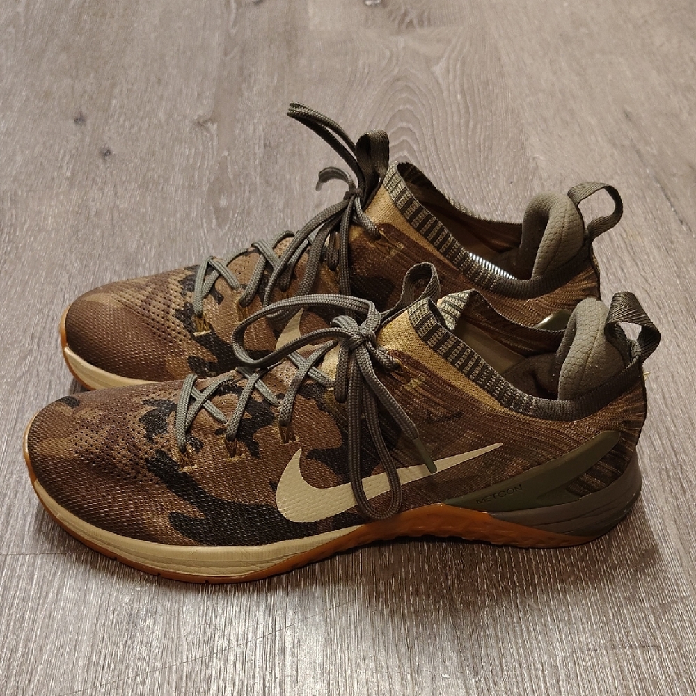 Nike METCON Camo Size 13